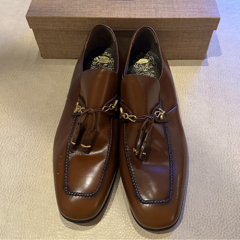 Vintage Johnston & Murphy brown tassel loafers 10.5D